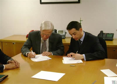 Firma de Contrato para Terminal de Fertilizantes