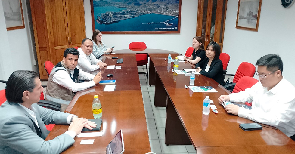 VISITA GRUPO MITSUI & CO.