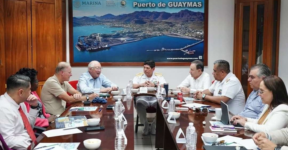 Embajador de Estados Unidos en México Visita el PUERTO DE GUAYMAS